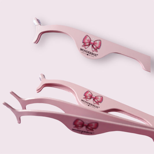 Eyelash applicator